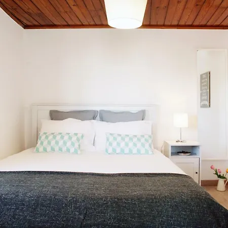 Alfama Rose - Sardinha リスボン