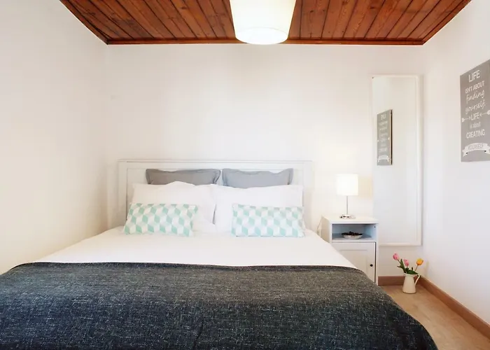 Alfama Rose - Sardinha Lissabon